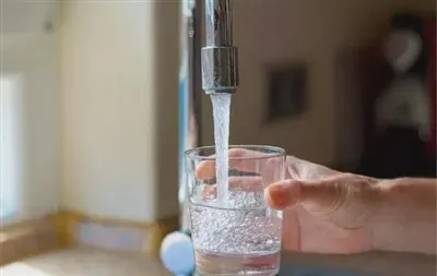 Kan et vannbehandlingssystem forbedre smaken av springvann?